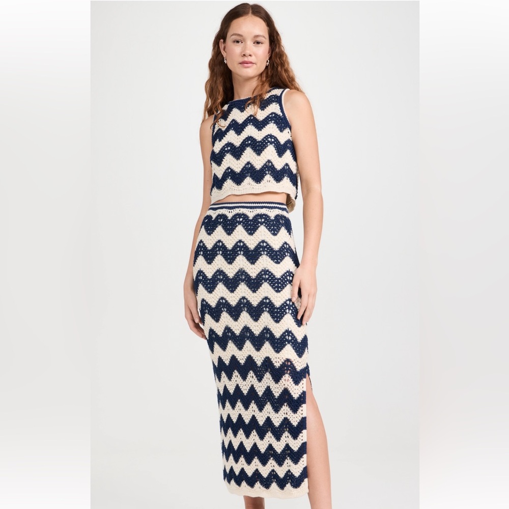 O.P.T Navy striped Hampton Set BRAND NEW